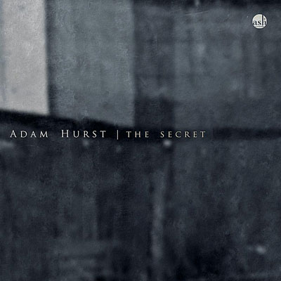 ویولنسلی غم آلود از آدام هرست در آلبوم " راز "