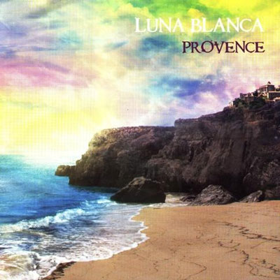 لحظاتی شاد و مفرح با گیتار زیبای لونا بلانکا در آلبوم «پروونس»